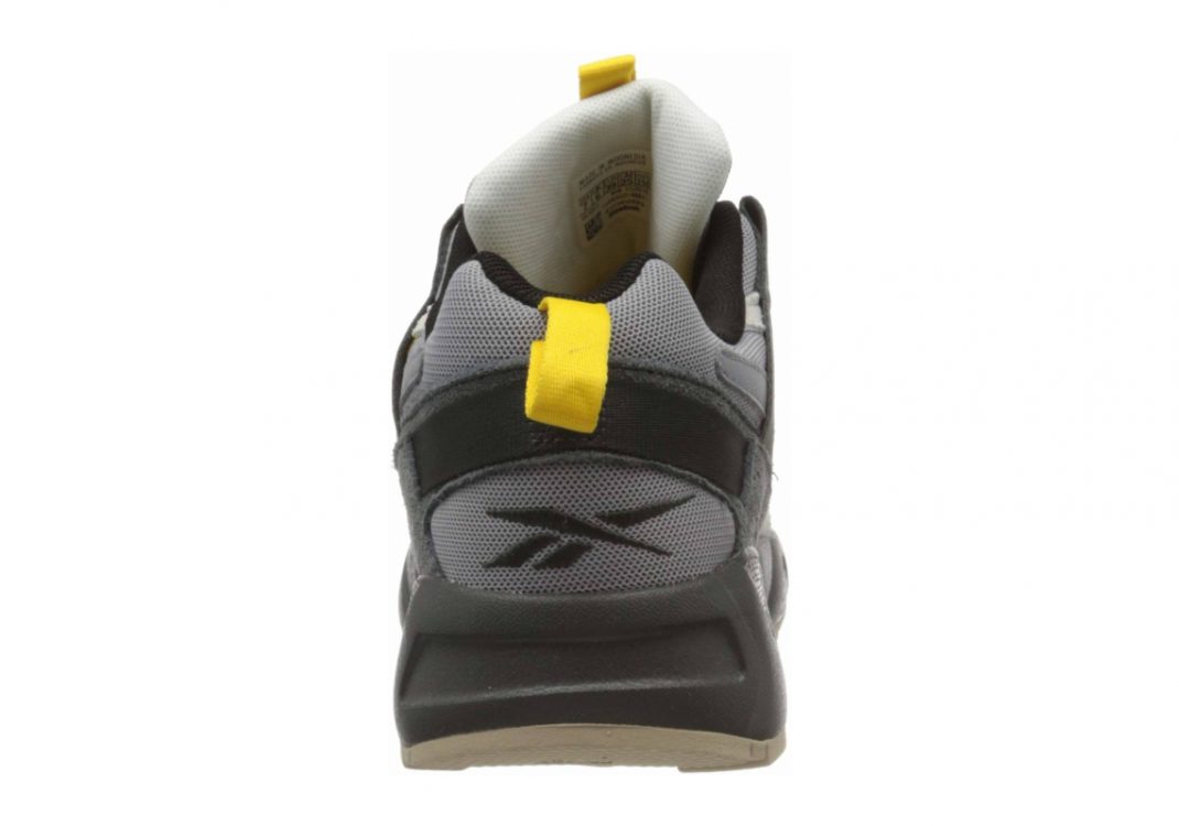 Porcelain Cool Shadow True Grey 8 (EG8916)