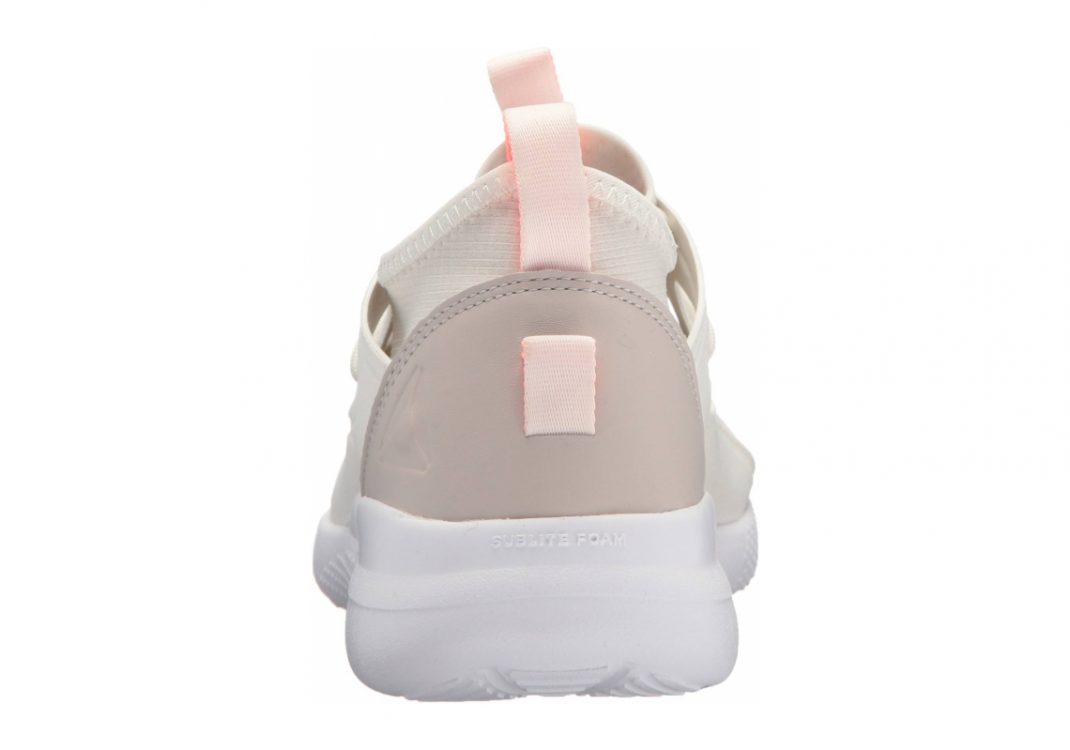 Chalk/Sand Stone/Sour Melon/White (BS9484)