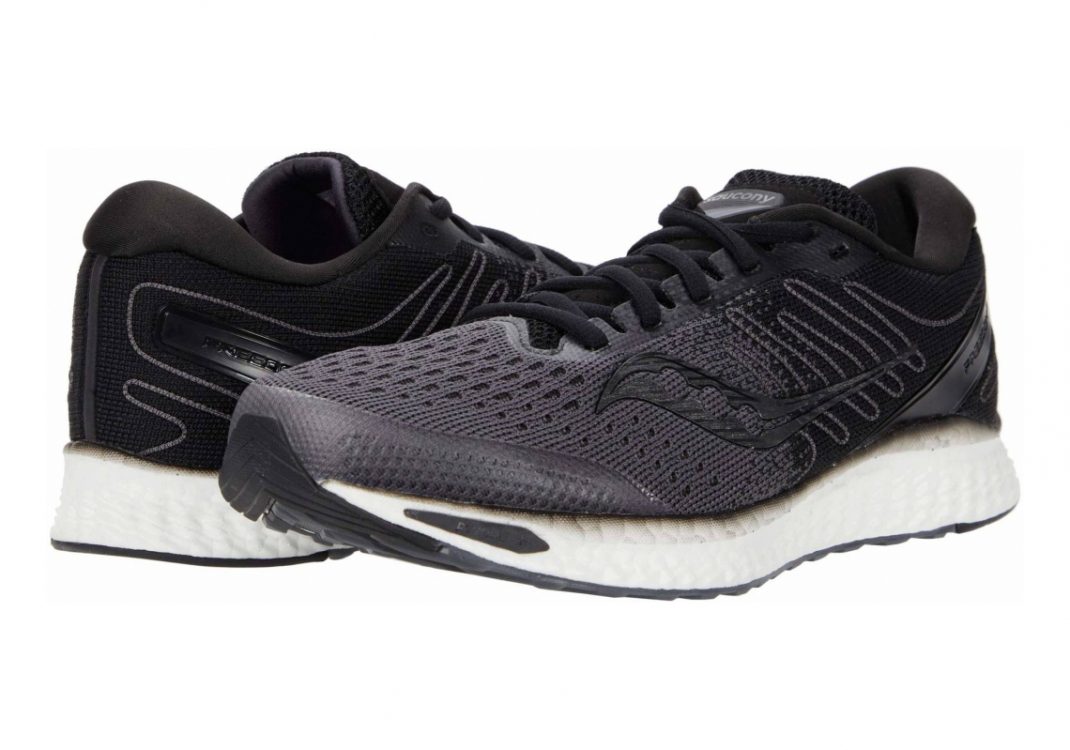 Black / White (S2054340)