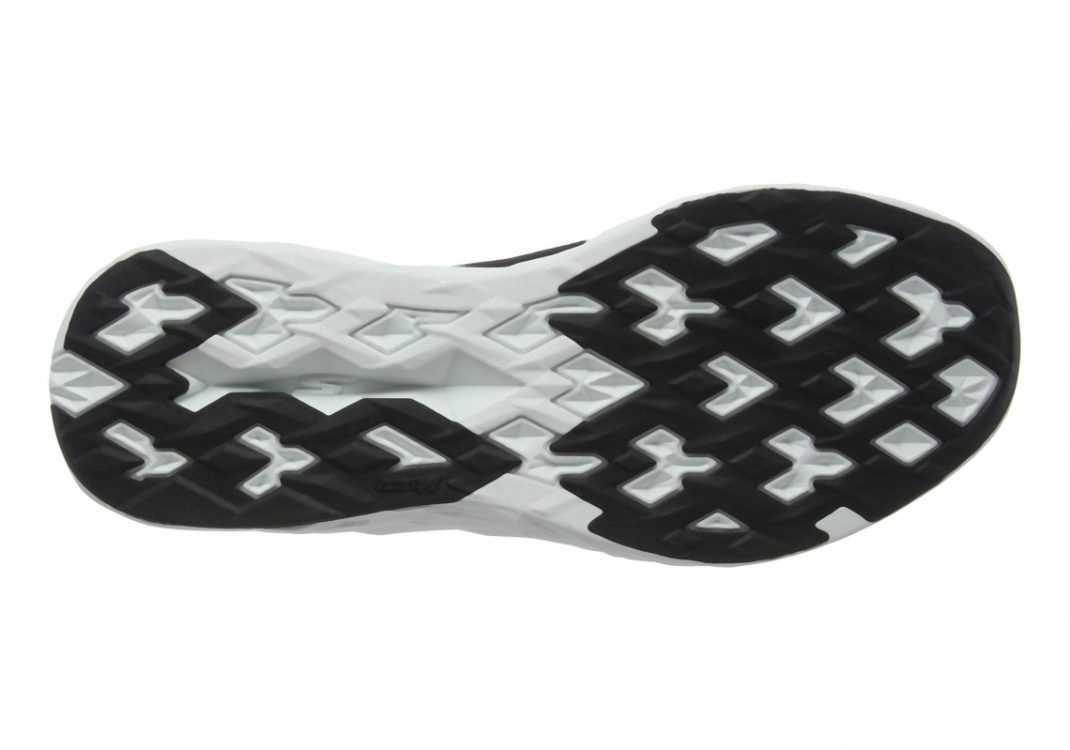 Skechers GOrun 6 - Black/White (BKW)