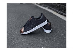 Adidas 80s metal hotsell toe rose gold