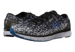 Under Armour Charged Bandit 3 - CORAL (3020119002)