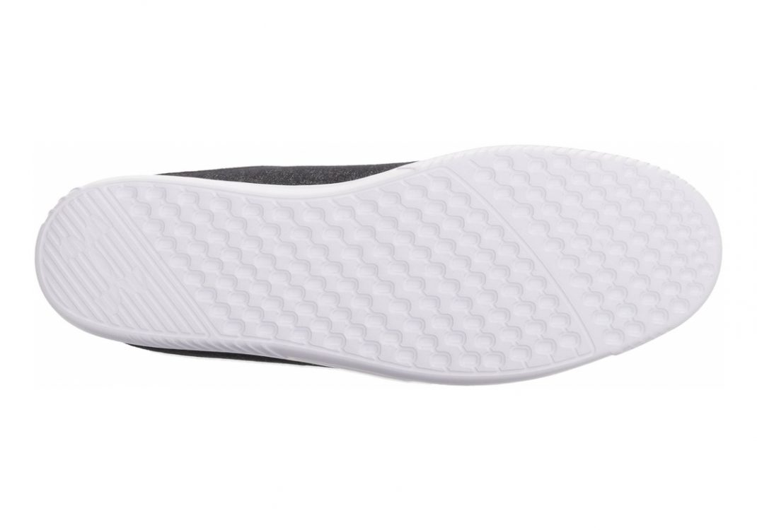 Under Armour Street Encounter IV - Black (3000029001)