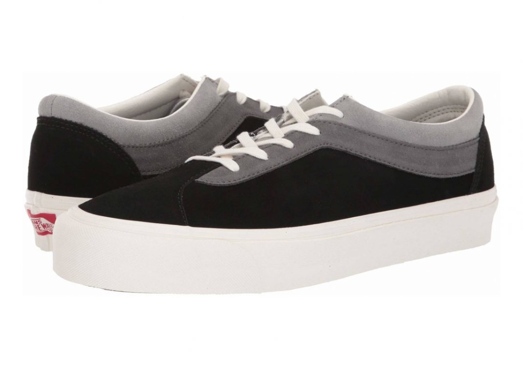 Tri Tone Black Marshmallow (VN0A3WLPT9A)