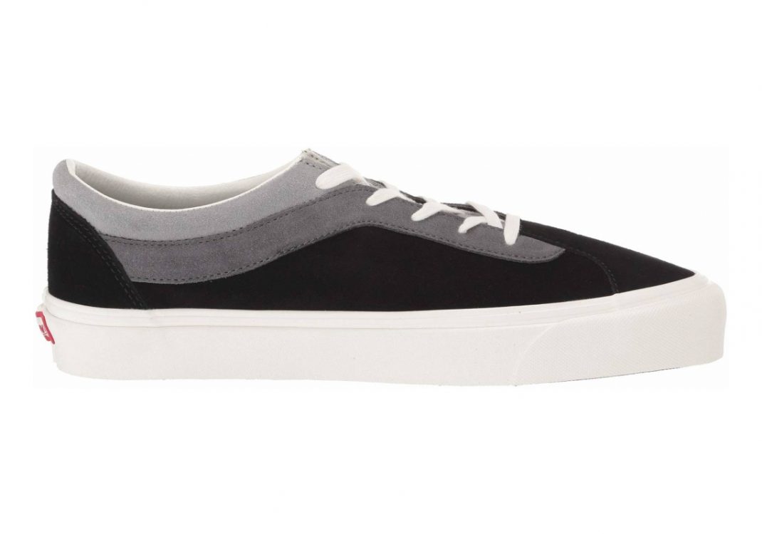 Tri Tone Black Marshmallow (VN0A3WLPT9A)