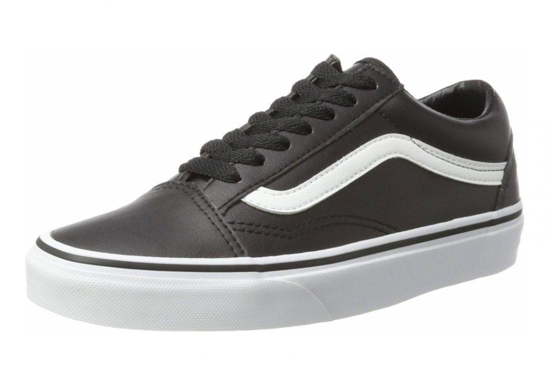 Black/True White (VA38G1NQR)