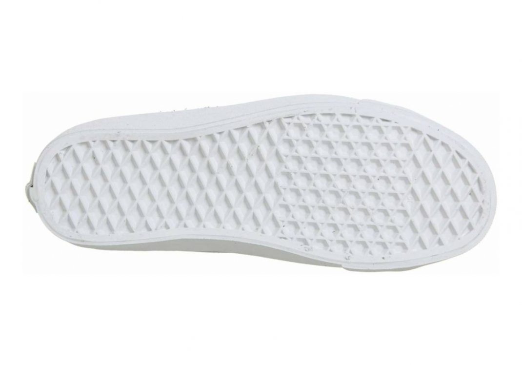 (Hairy Suede) Black/True (VN0A3TKDU89)