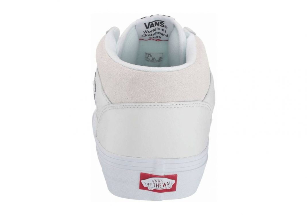 (Leather) White (VN0A38CP1EF)