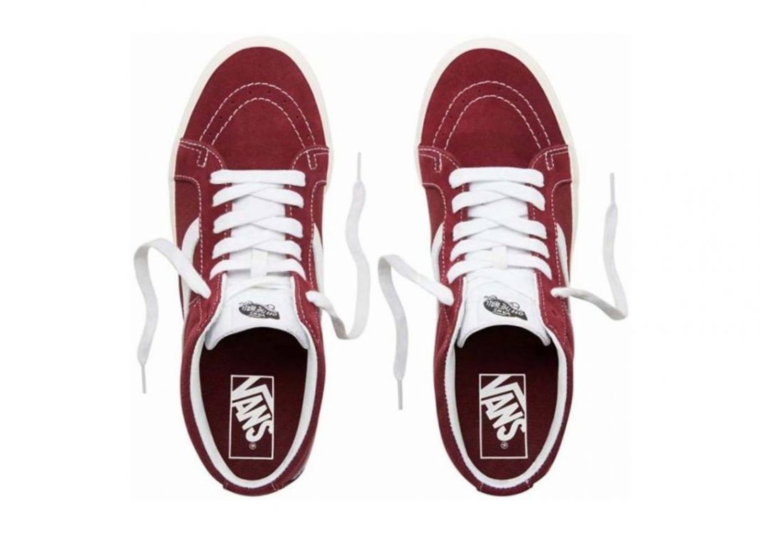 Red - White (VN0A3MV8U8M1)