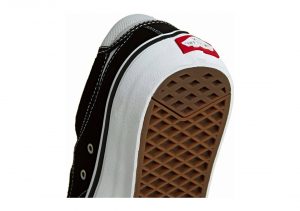 Black/White/Red (VN0A3TJXBWT)