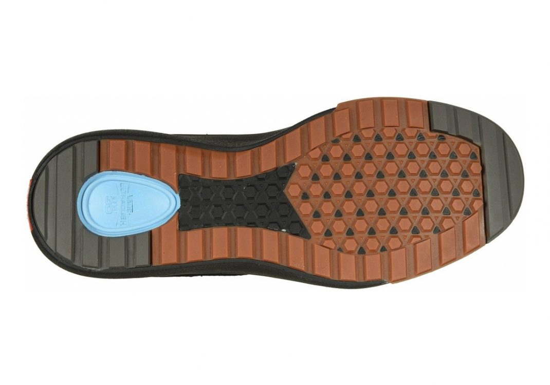 Black (VN0A3TKWKOU1)