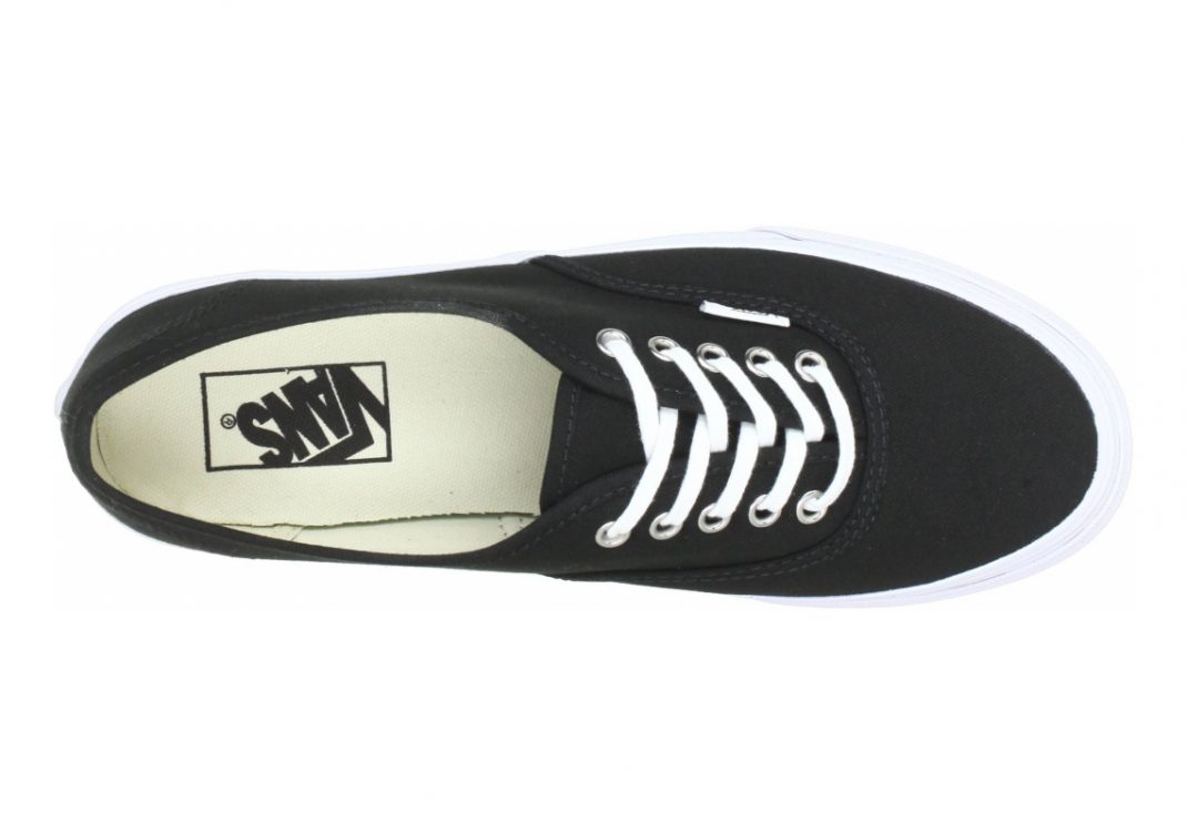 Black/True White (VQEV6BBLA)