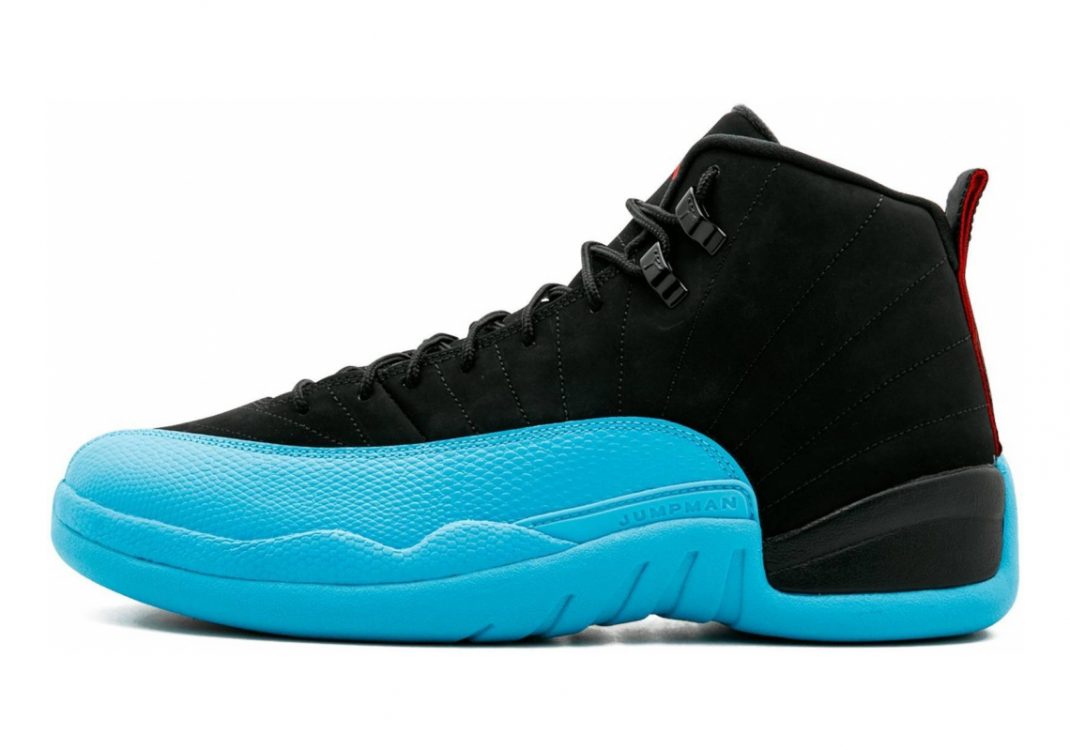 Black/Gym Red-Gamma Blue (130690027)