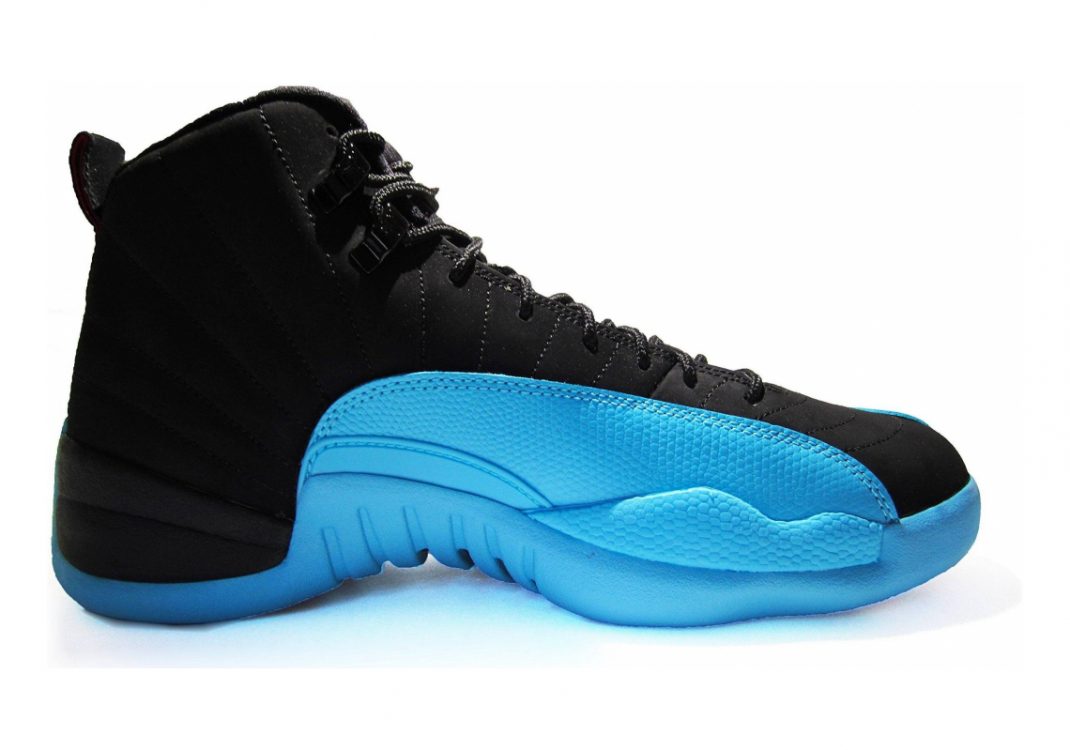 Black/Gym Red-Gamma Blue (130690027)