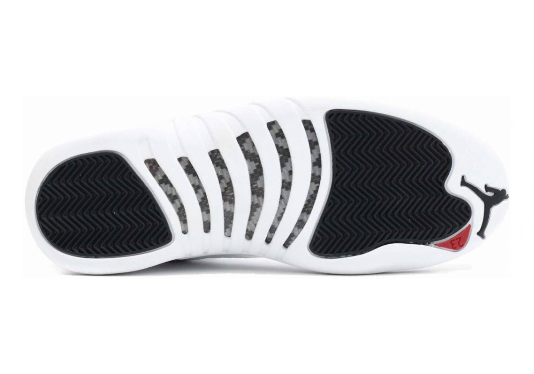 White/Varsity Red-black (130690163)