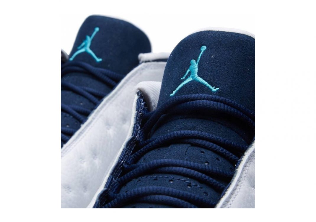 wht, mtllc slvr-mdnght nvy-tros (310810107)