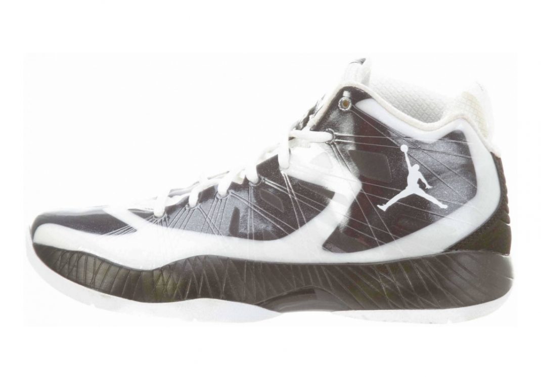 White Black (160216303)