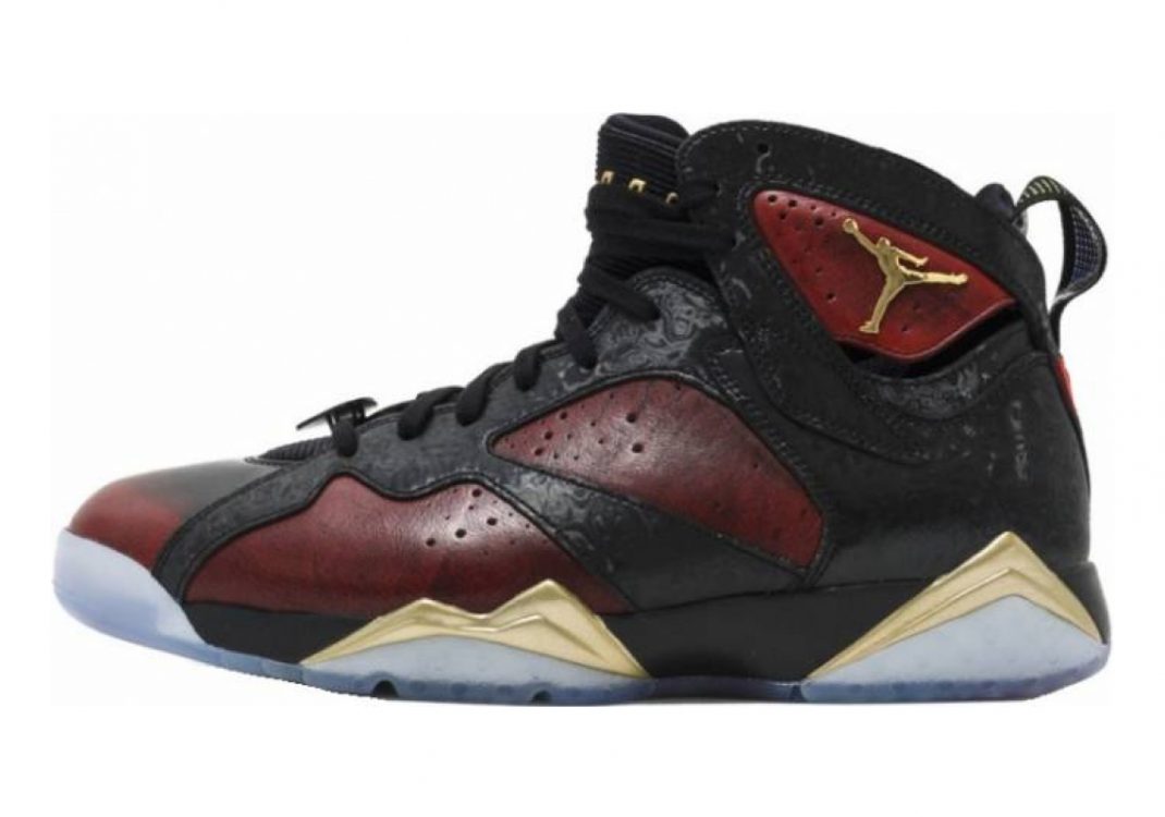 Black, University Red-metallic Gold (898651015)