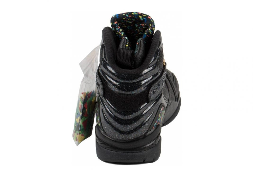 Air Jordan 8 Retro - Black/Metallic Gold (832821004)