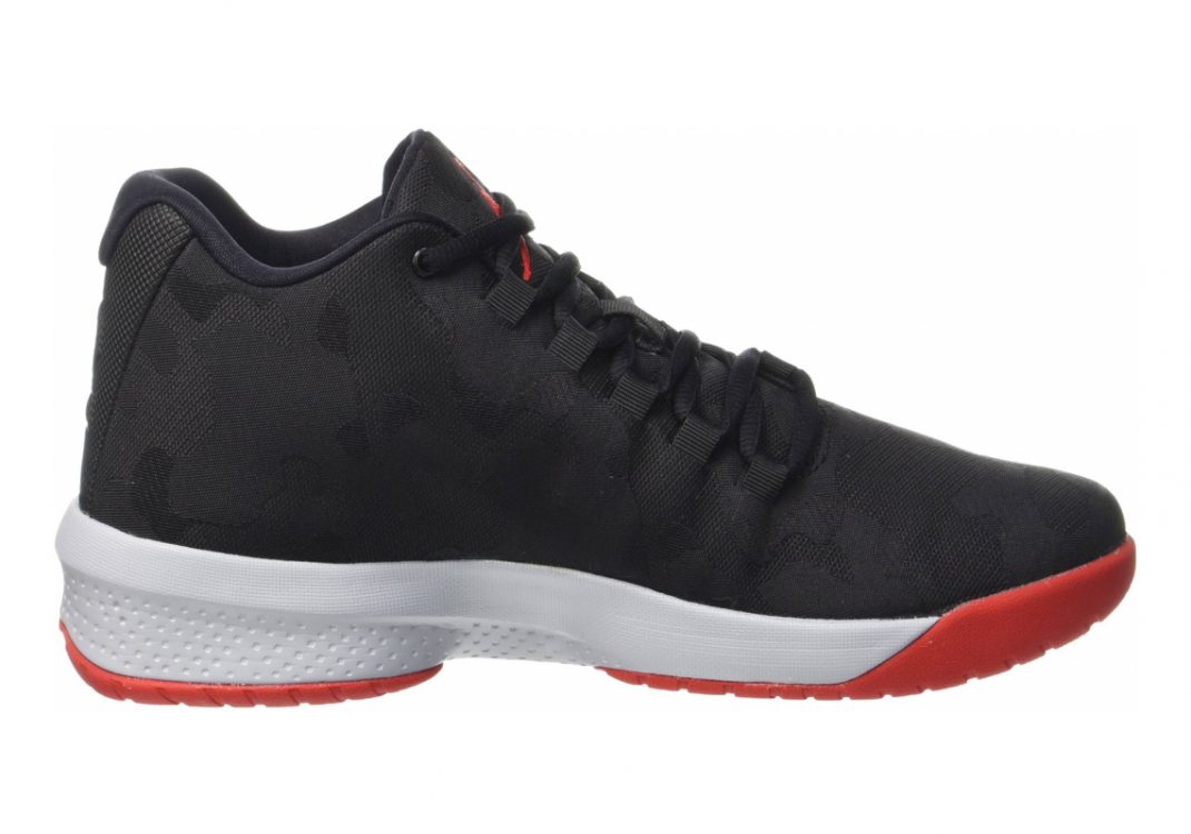 Black/University Red-wolf Grey (881444006)