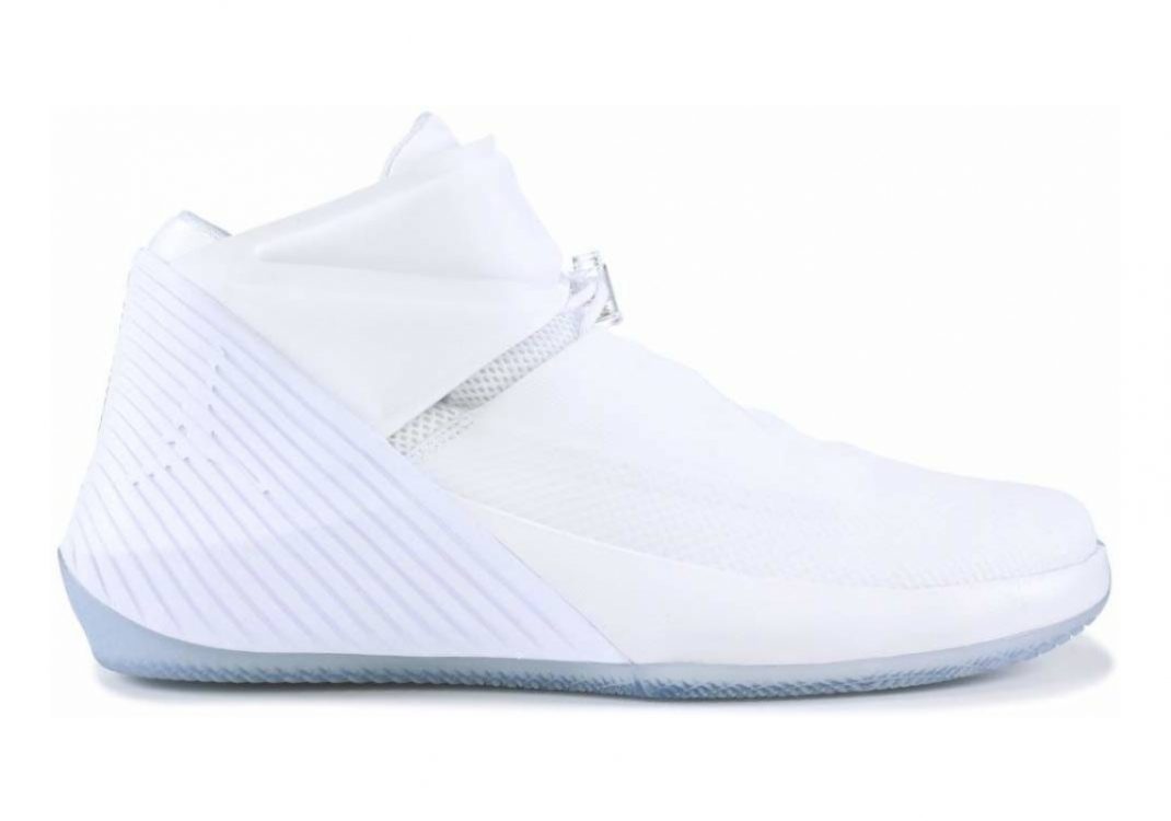 White Black 100 (AA2510100)