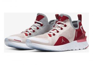 White/Metallic Silver-team Crimson (CJ6746106)