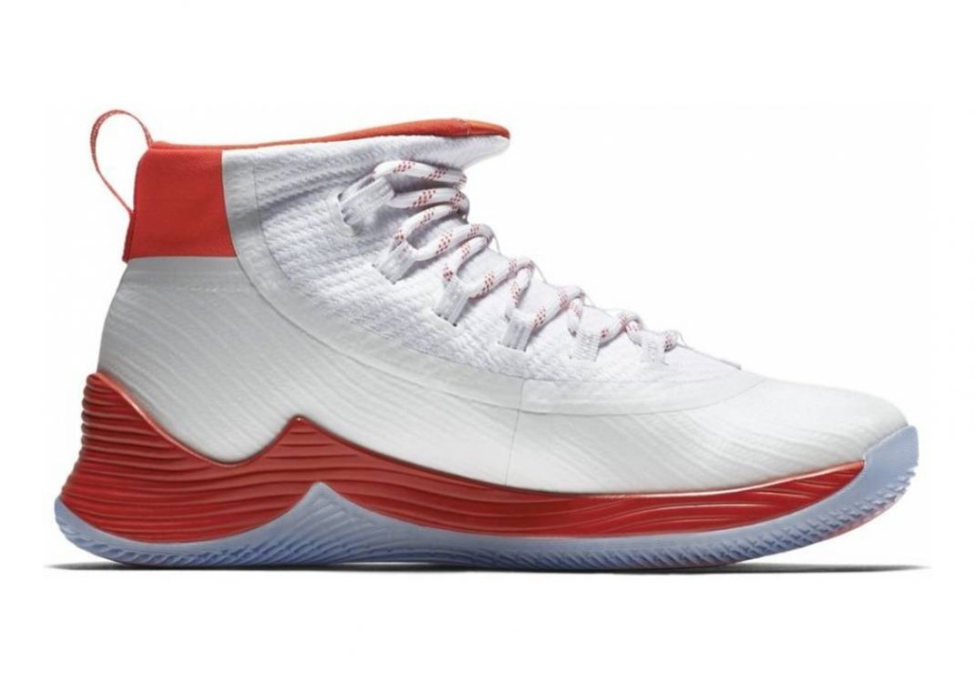 White/Metallic Silver (897998117)