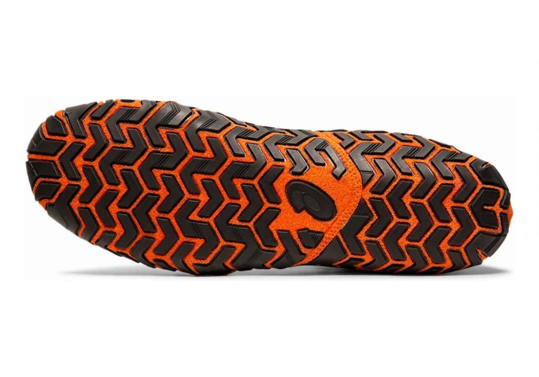 Koi/Black (1081A001800)