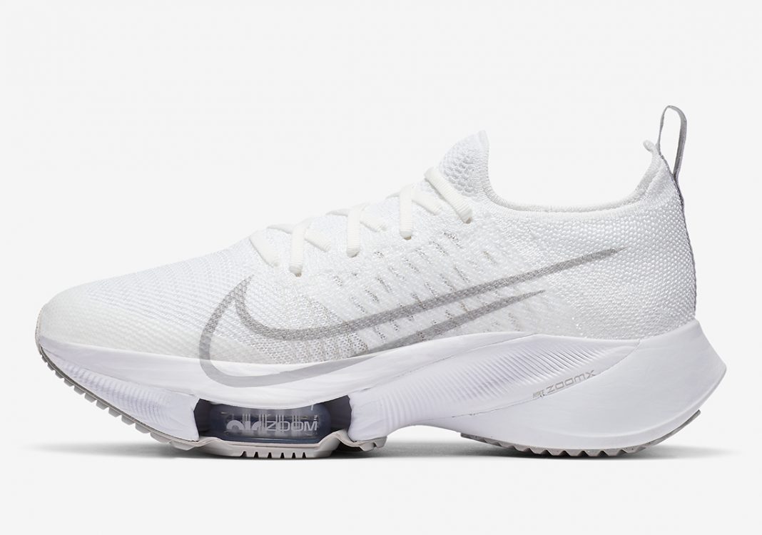 nike air zoom tempo next vs react infinity