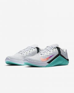 Nike Metcon 6 Football Gray/Incredible Jade/Black/Flash Crimson