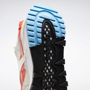 Reebok Classic Leather Legacy Beige/Chalk/Laser Red