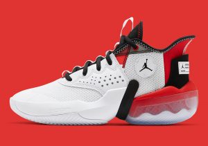 Jordan React Elevation White/University Red/Black