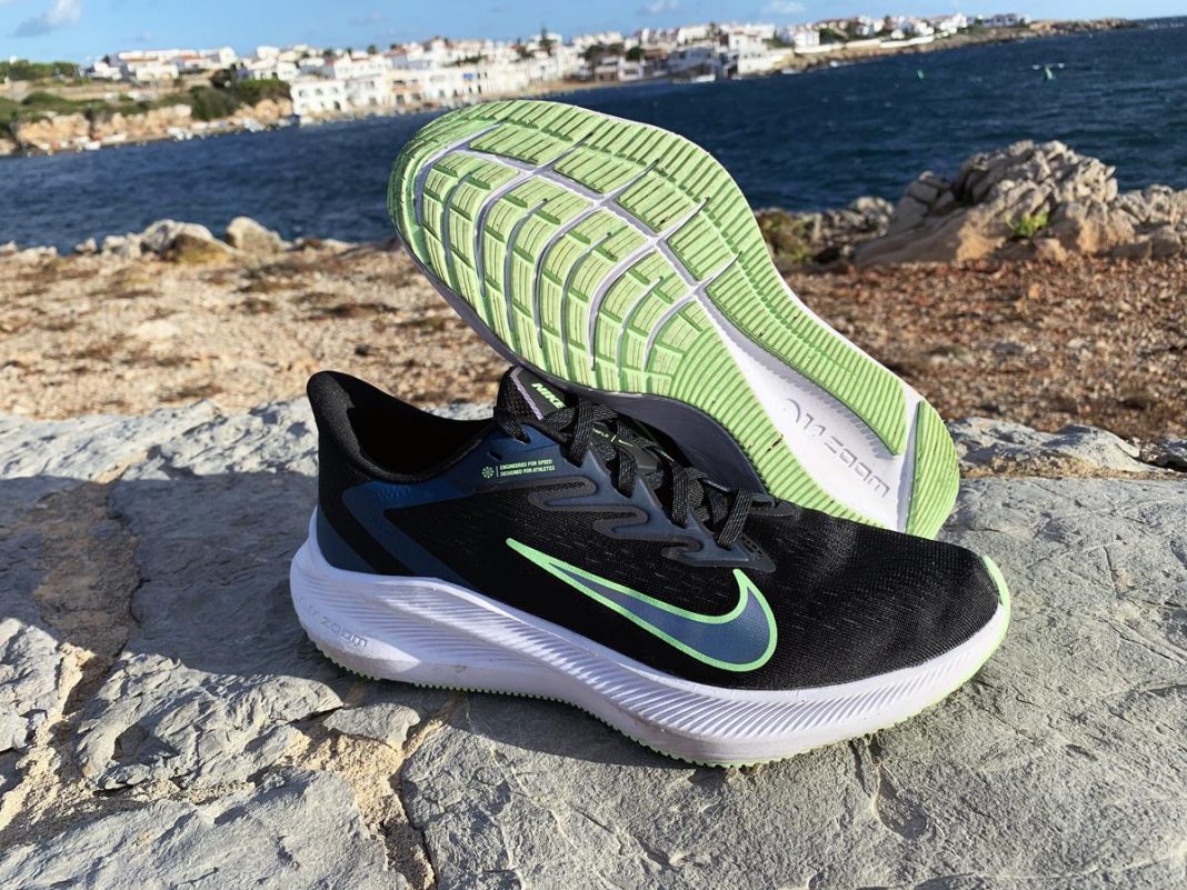 nike zoom gravity vs winflo 7