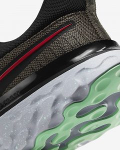 Nike React Infinity Run Flyknit 2 Ridge/Black/ Green Glow/Chili