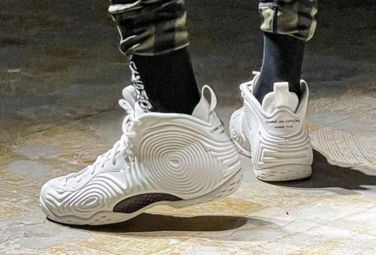 Первый взгляд: CDG x Nike Air Foamposite One Первый взгляд: CDG x Nike Air Foamposite One