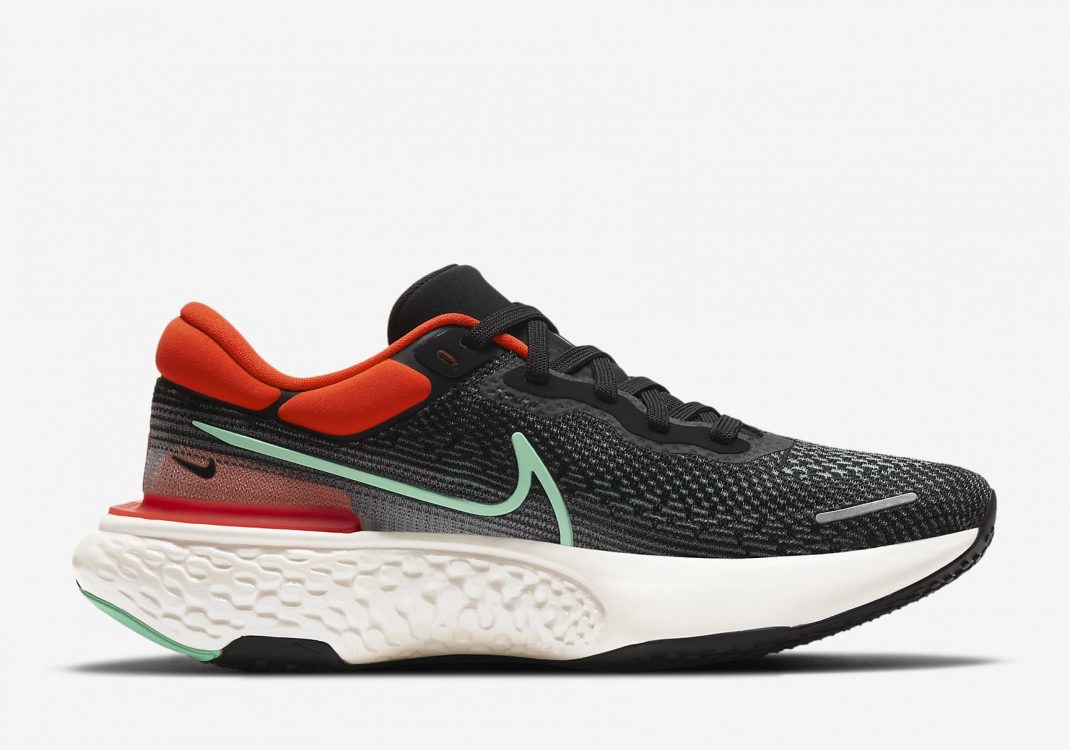Nike ZoomX Invincible Run Black/Chile Red/Green Glow