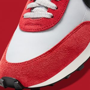 Nike Daybreak Pure Platinum/Gym Red/Sail/Black