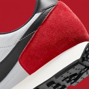 Nike Daybreak Pure Platinum/Gym Red/Sail/Black