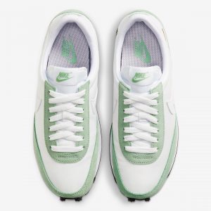 Nike Daybreak Enamel Green/Summit White/Black/White