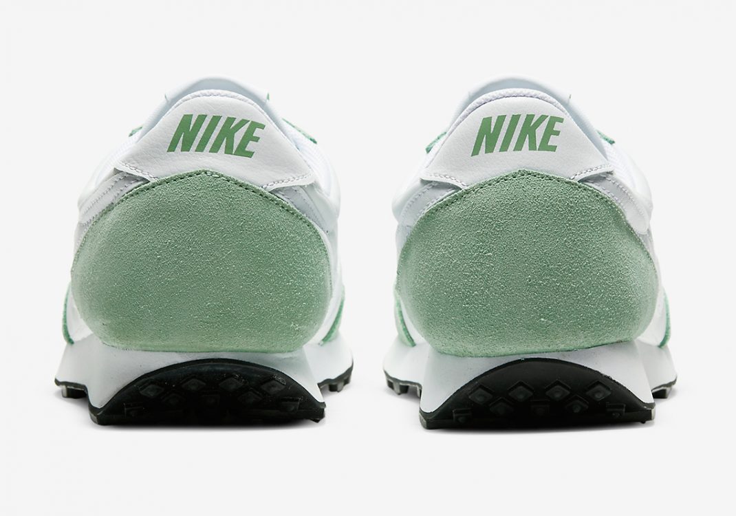 Nike Daybreak Enamel Green/Summit White/Black/White