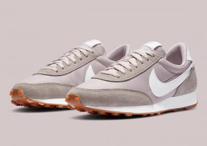 Nike Daybreak Enigma Stone/Platinum Violet/Gum Medium Brown/White