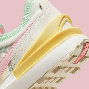 Nike Waffle One Seafoam/Pink Glaze-Sea Glass-Saturn Gold