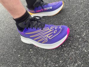 New Balance FuelCell RC Elite v2