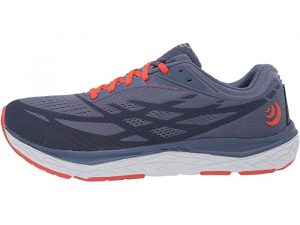 Topo Athletic Magnifly 3 Iris/Coral