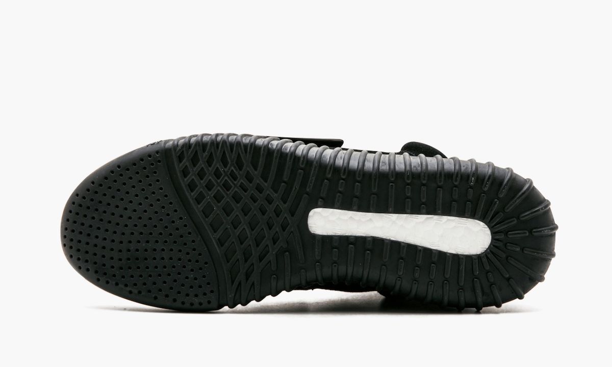 adidas Yeezy Boost 750 «Triple Black»