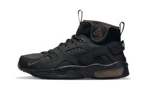 Nike ACG Air Mowabb