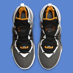 Nike LeBron 19 
