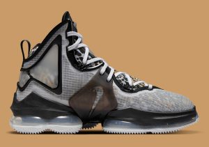 Nike LeBron 19 