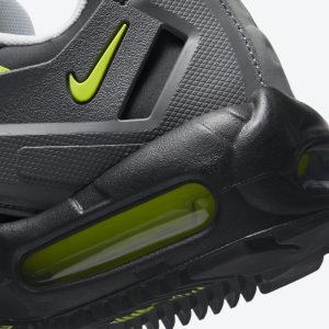 Nike Air Max 95 NDSTRKT Neon