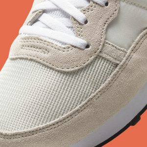 Nike Challenger OG Orange